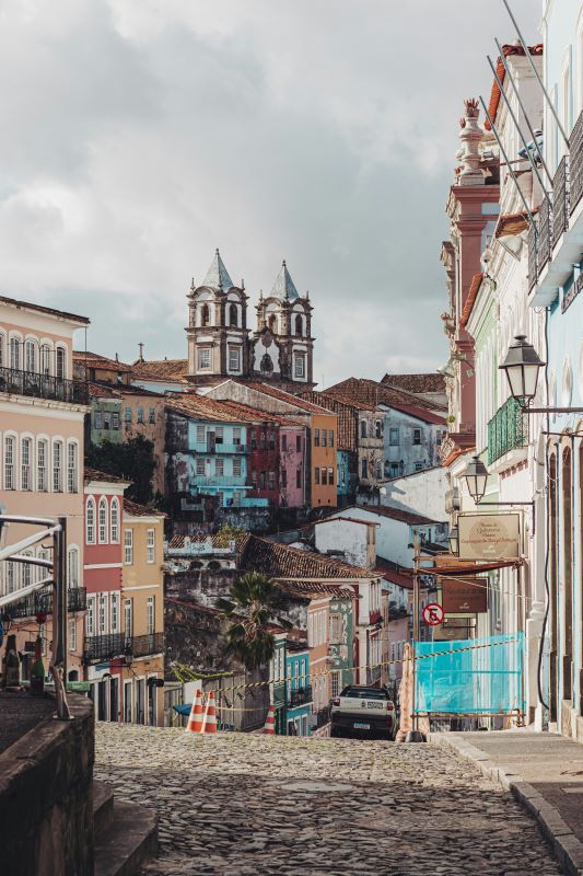 ¿Es seguro Brasil para mujeres que viajan solas?