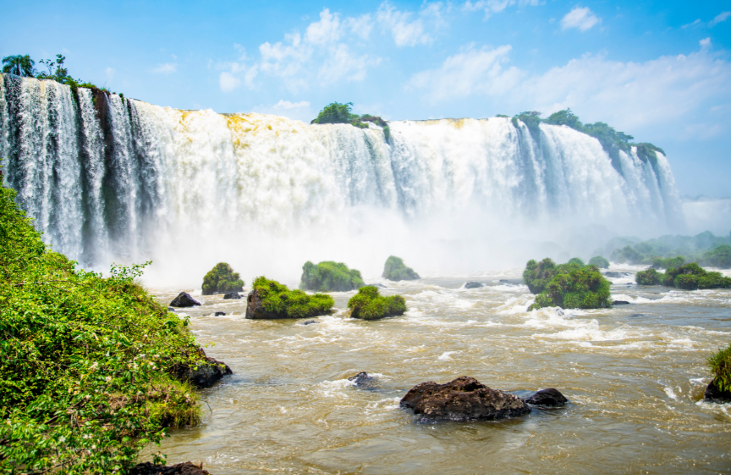 atm iguazu falls