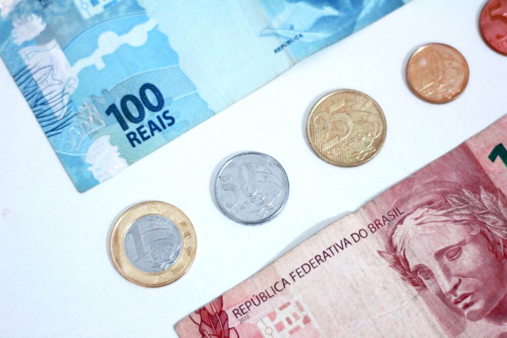 Credit card or cash in Brazil? What’s better?