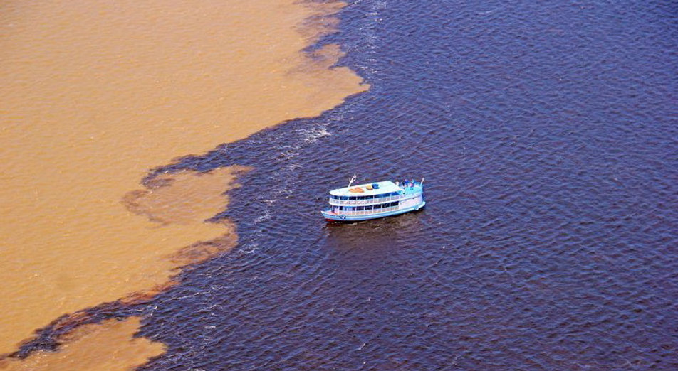 Meeting of the Waters: the phenomenon that splits two rivers and fascinates Brazil