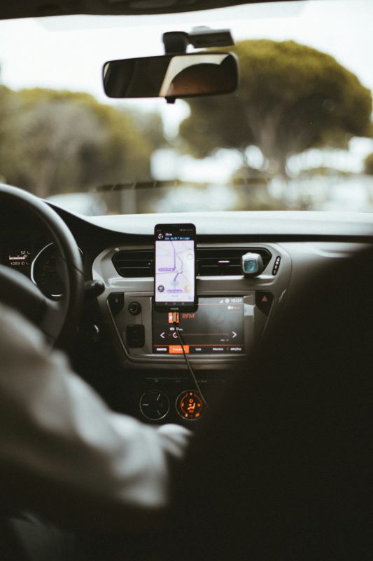 How to use Uber in Brazil – 10 practical tips to travel safely and save more