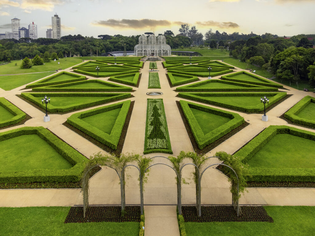 Where to stay in Curitiba: Best neighborhoods and hotels by profile and budget